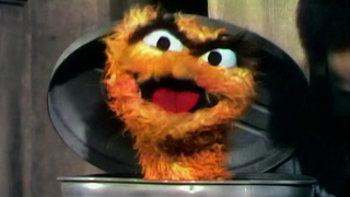 Illustration for article titled Oscar the Grouch used to be orange (but was supposed to be magenta)